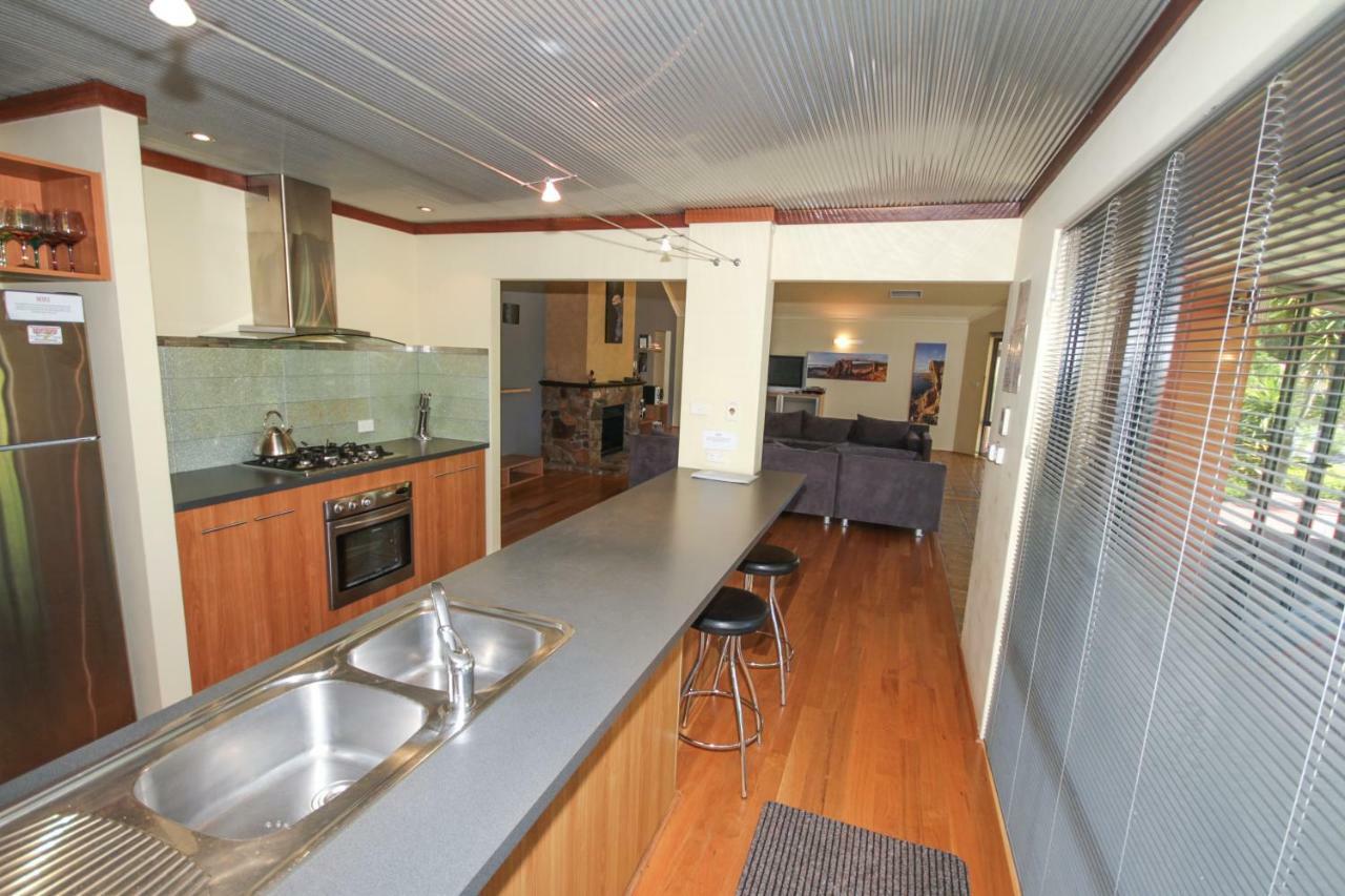 Serendipity - In Town - Holiday home *